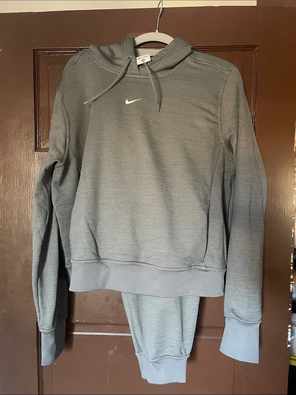 Nike Gray Hooded Fleece Lined Sweatshirt and Jogger set